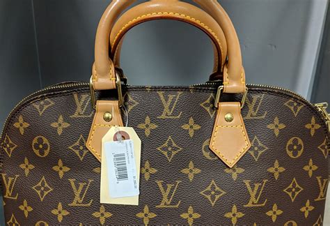 louis vuitton purse at dillard's